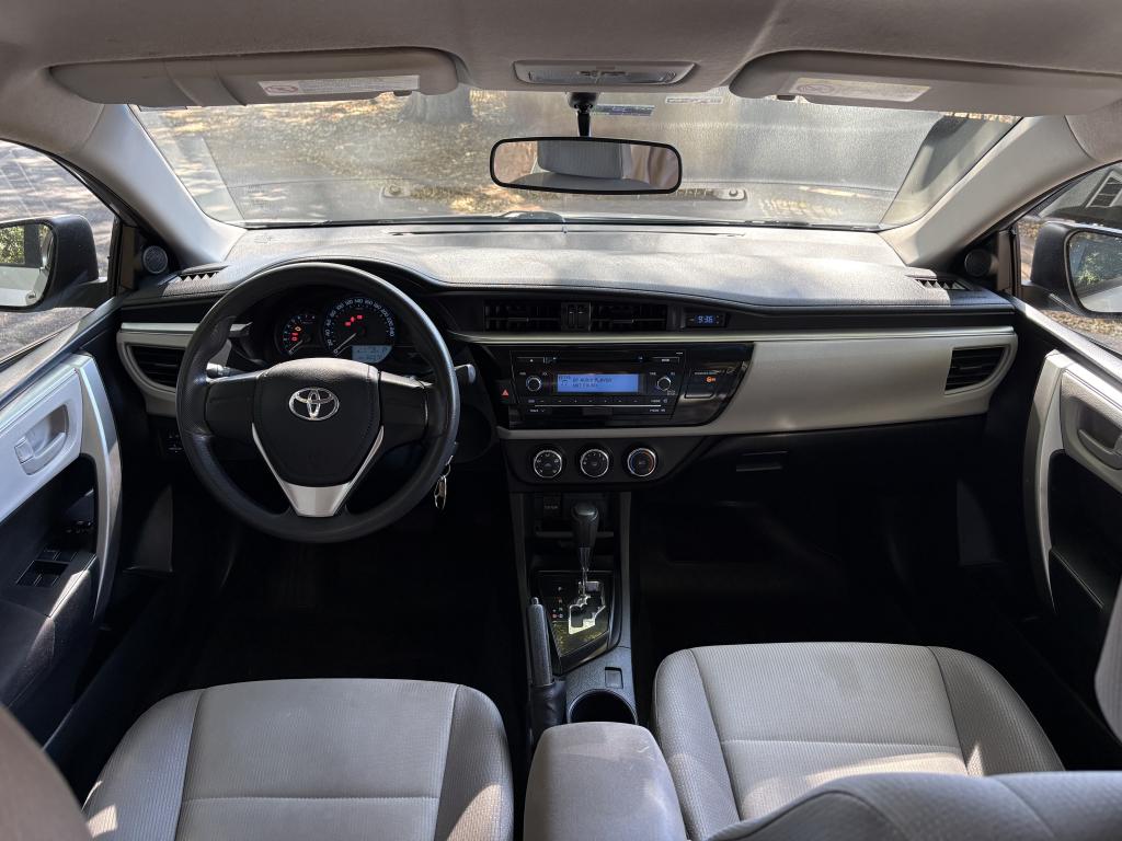 TOYOTA Corolla - Foto