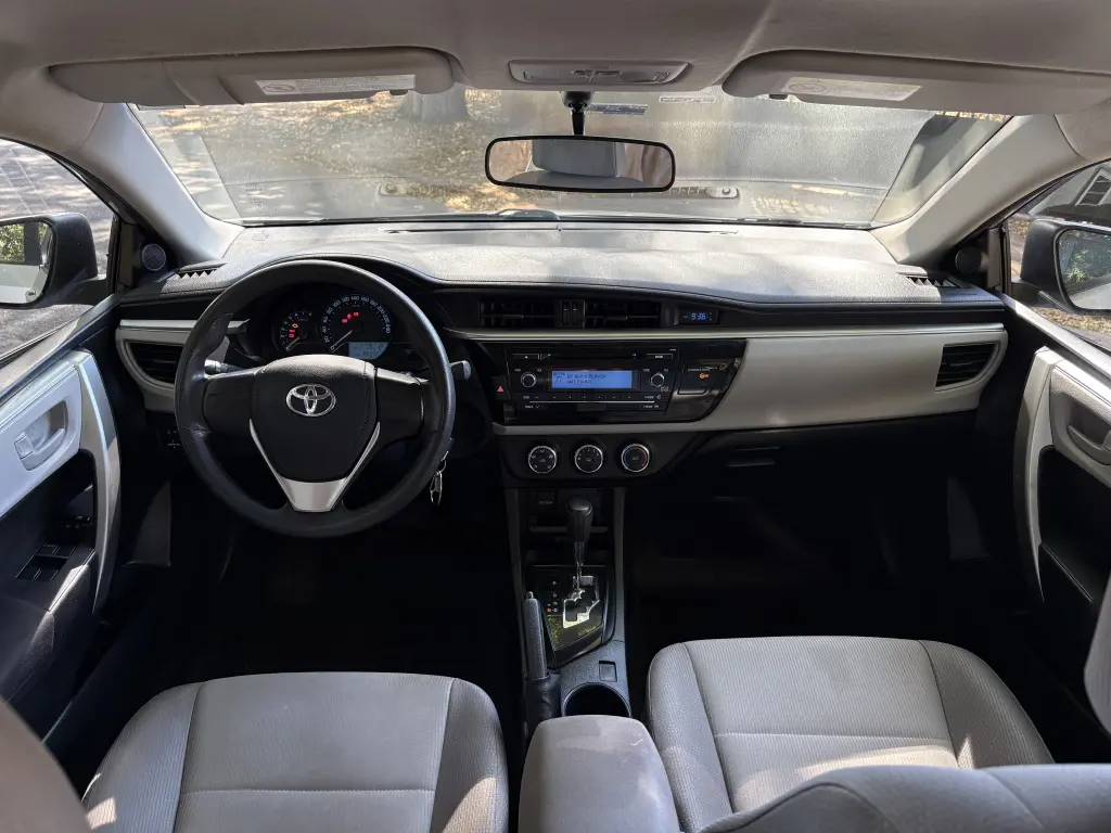 TOYOTA Corolla - Foto