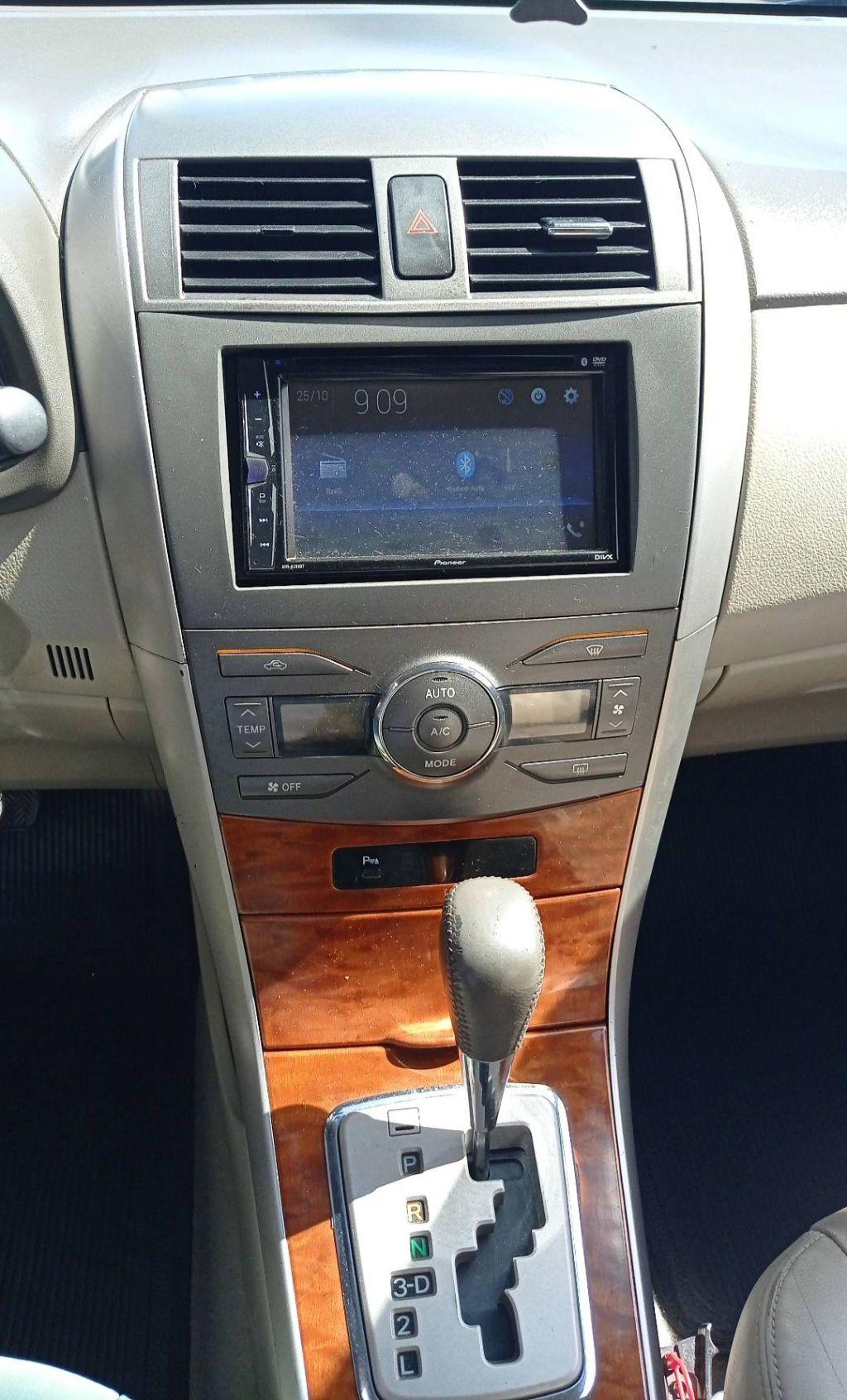 TOYOTA Corolla - Foto