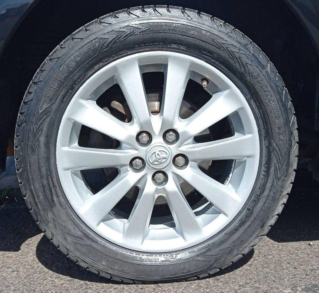 TOYOTA Corolla - Foto