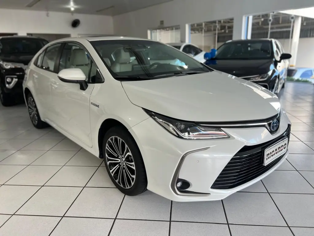 TOYOTA Corolla - Foto
