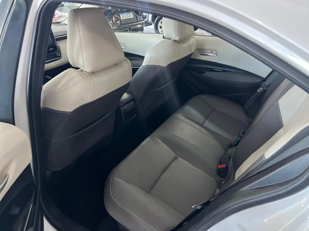 TOYOTA Corolla - Foto