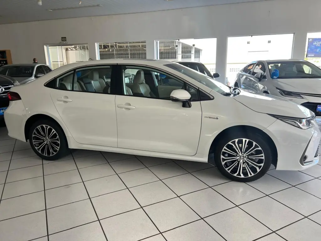 TOYOTA Corolla - Foto