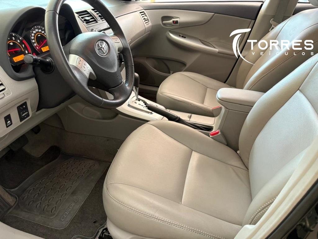 TOYOTA Corolla - Foto