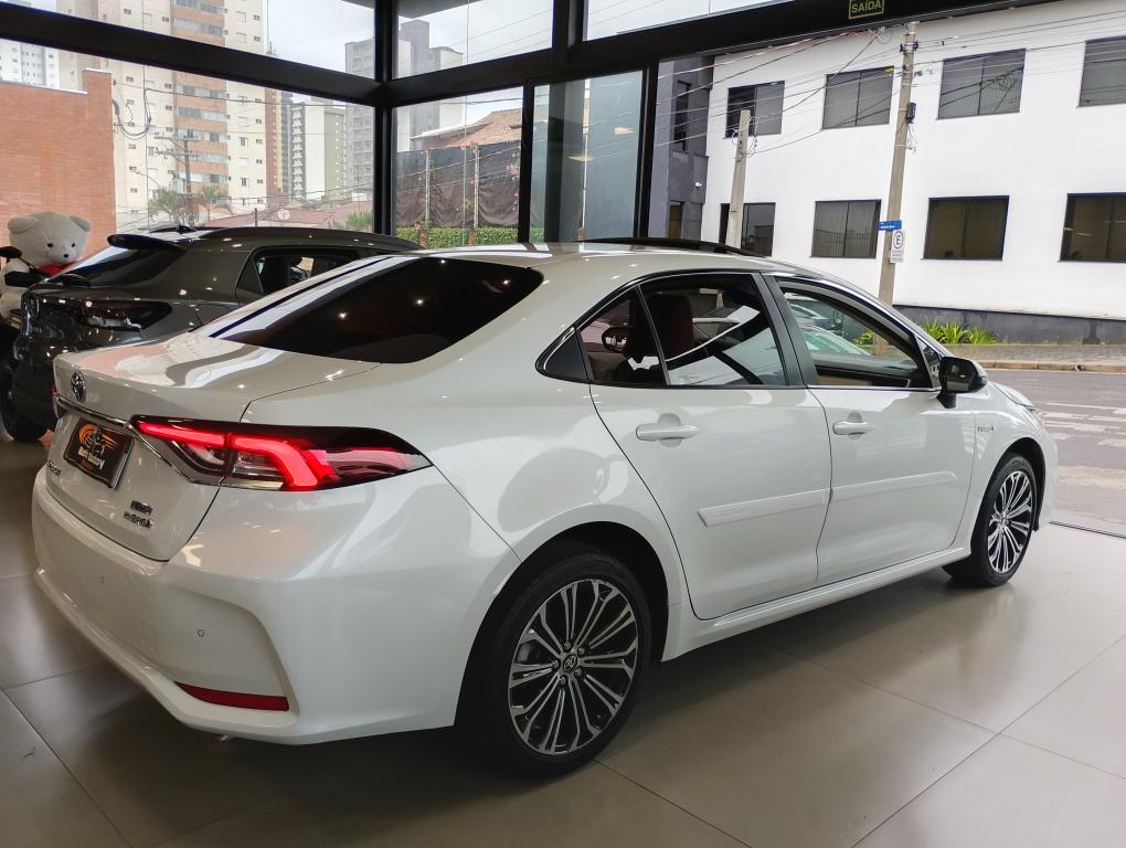 TOYOTA Corolla - Foto