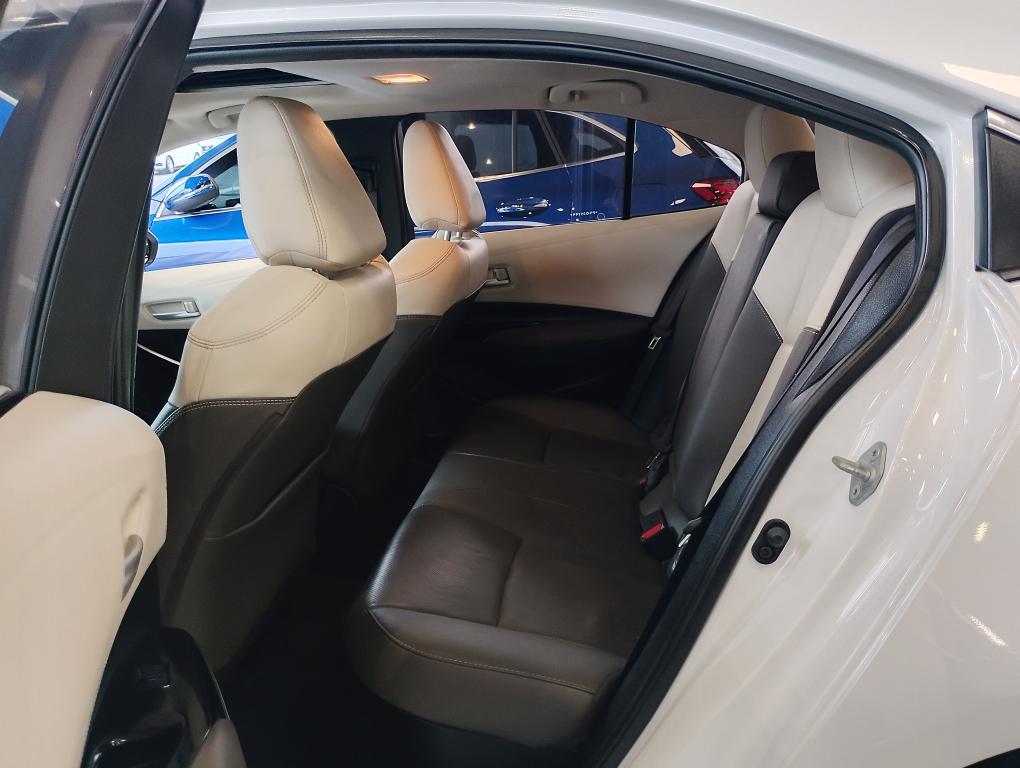 TOYOTA Corolla - Foto