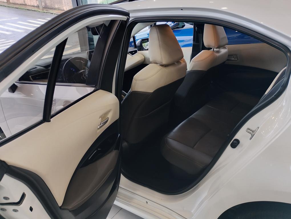 TOYOTA Corolla - Foto