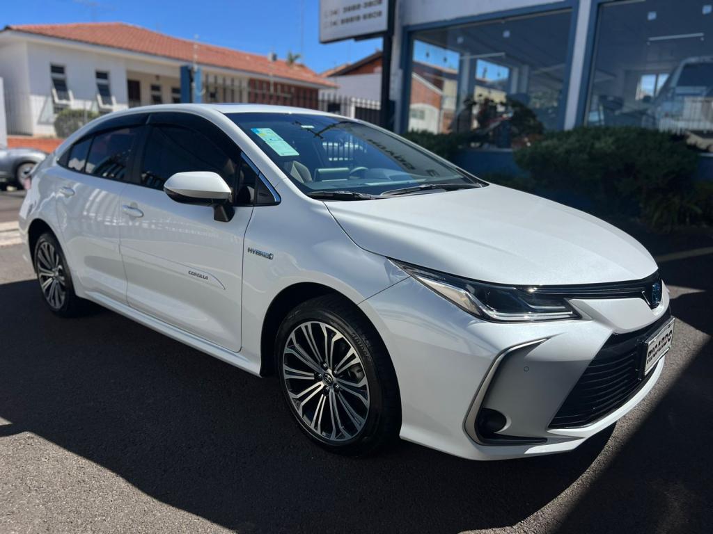 TOYOTA Corolla - Foto