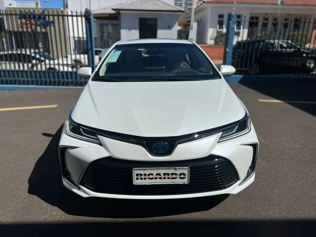 TOYOTA Corolla - Foto