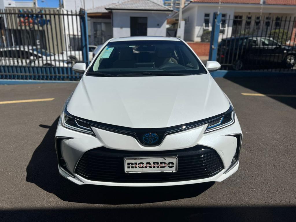TOYOTA Corolla - Foto