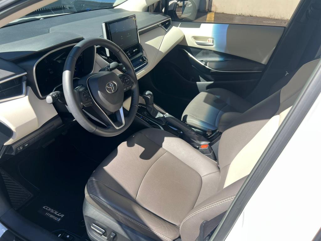 TOYOTA Corolla - Foto