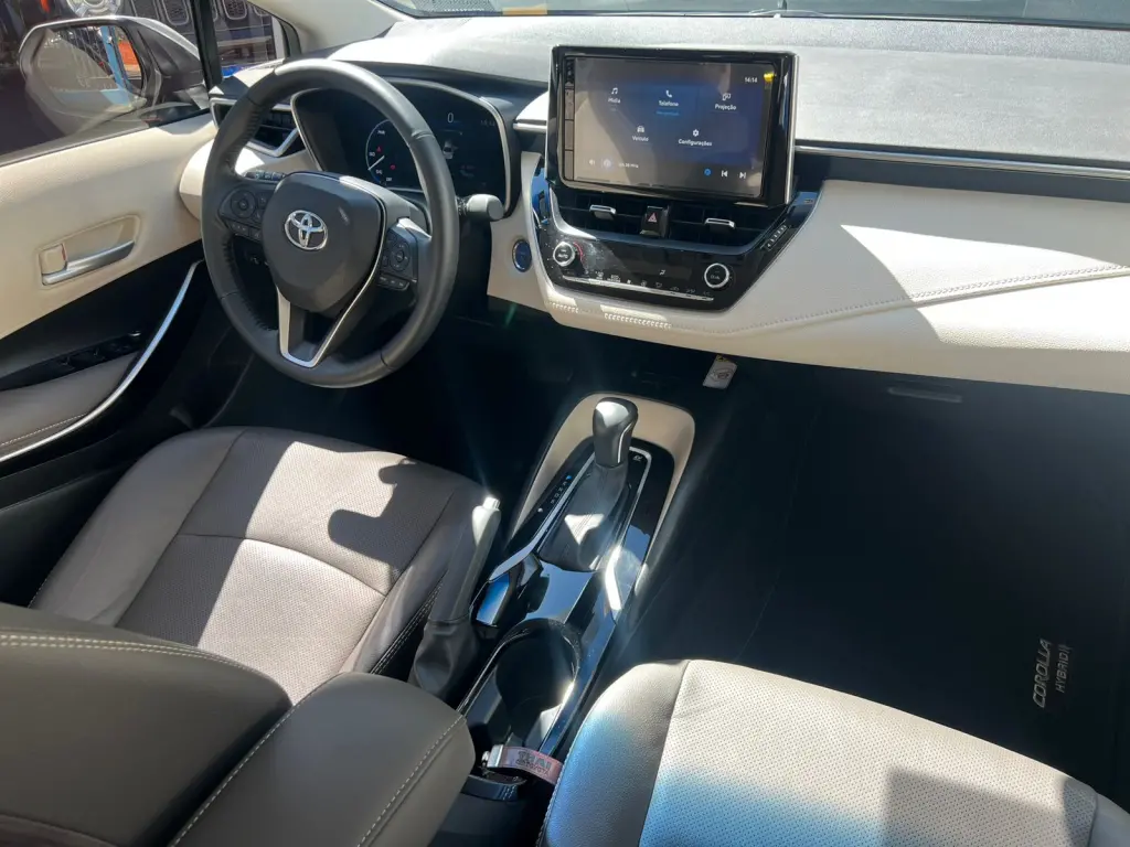 TOYOTA Corolla - Foto