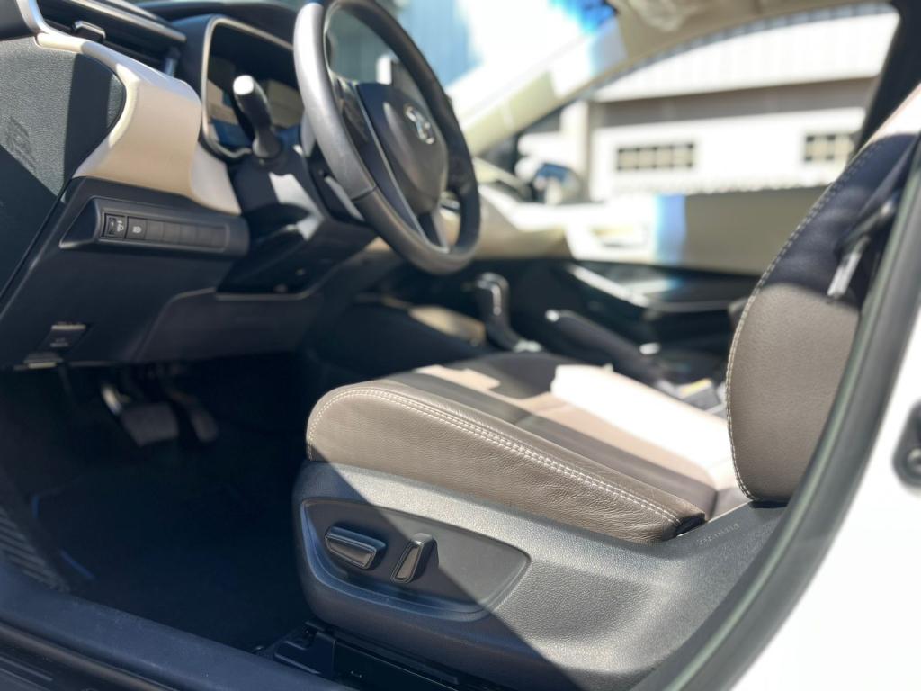 TOYOTA Corolla - Foto