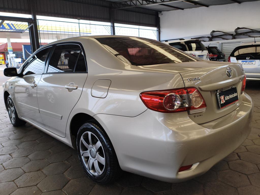 TOYOTA Corolla - Foto