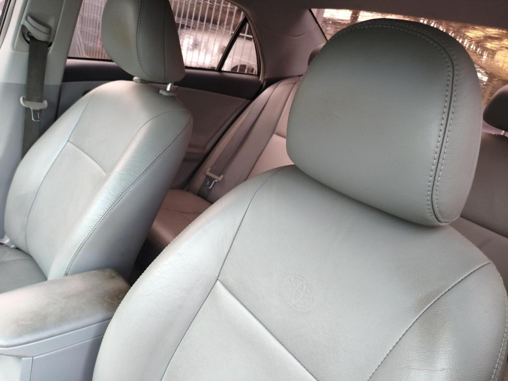 TOYOTA Corolla - Foto