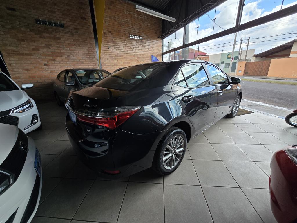 TOYOTA Corolla - Foto