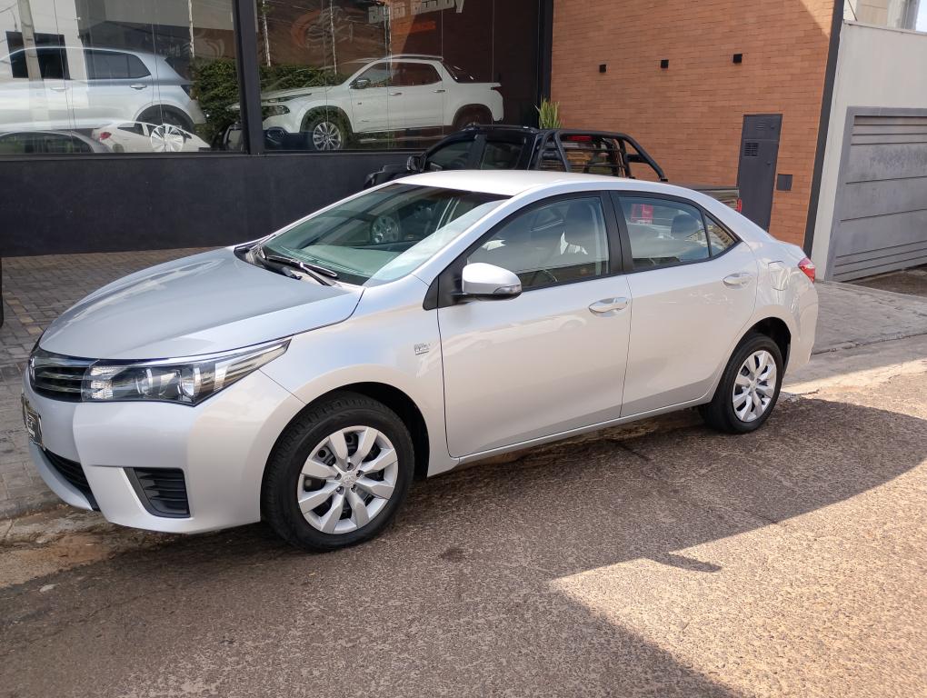TOYOTA Corolla - Foto
