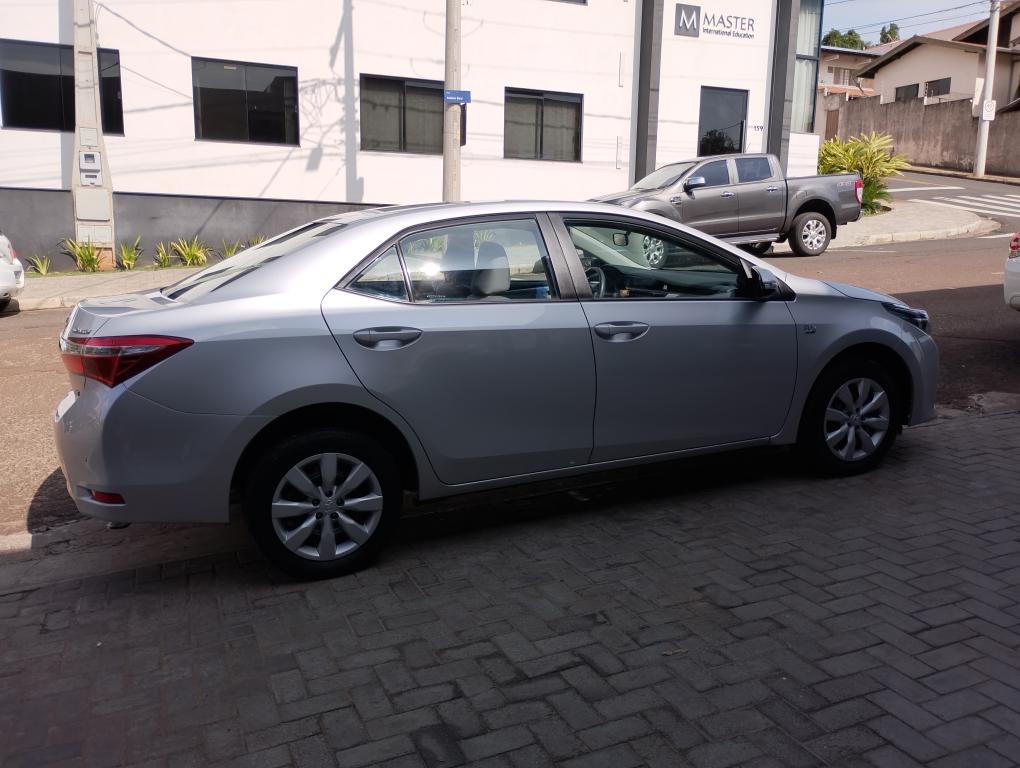TOYOTA Corolla - Foto