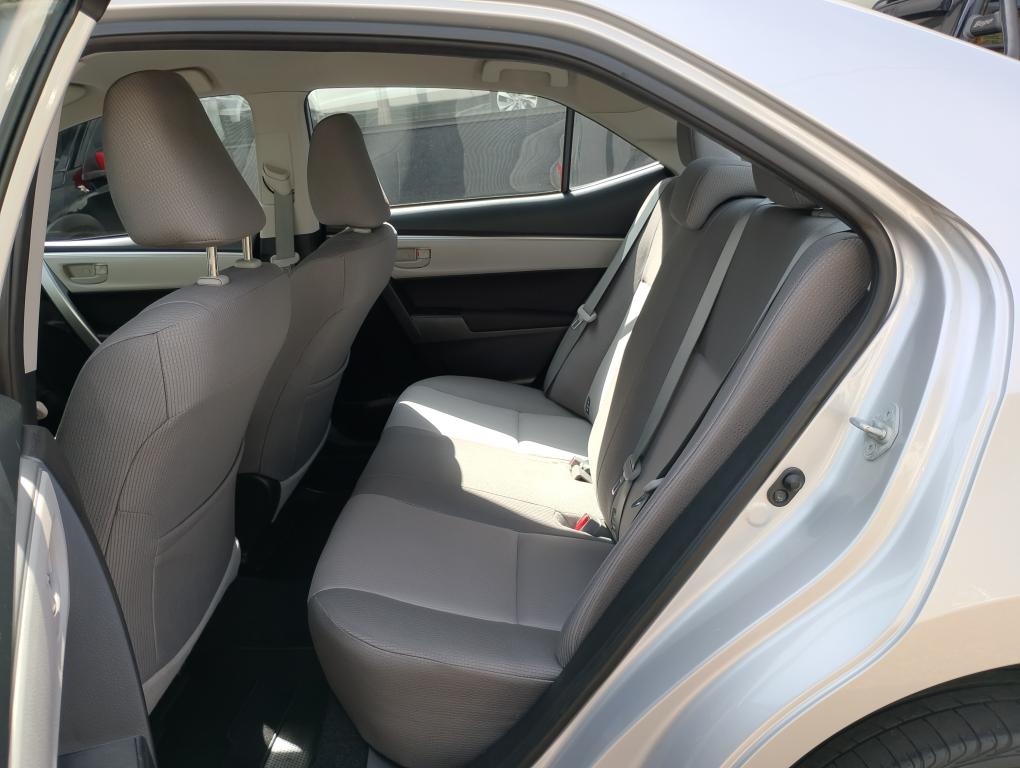 TOYOTA Corolla - Foto