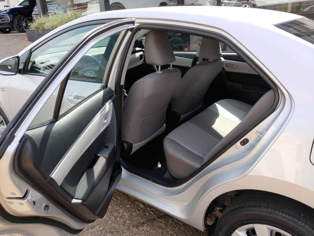TOYOTA Corolla - Foto