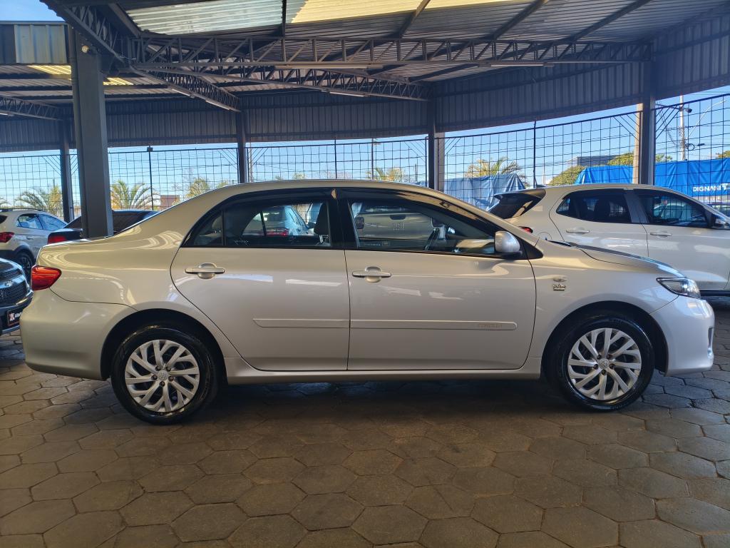 TOYOTA Corolla - Foto