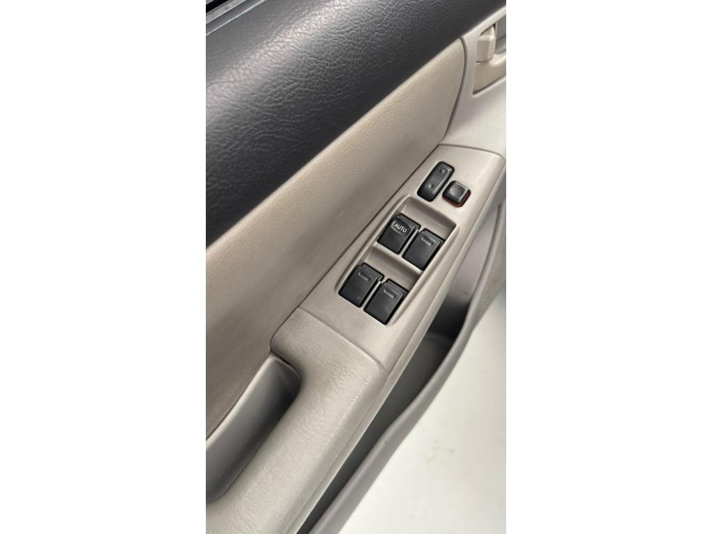 TOYOTA Corolla - Foto