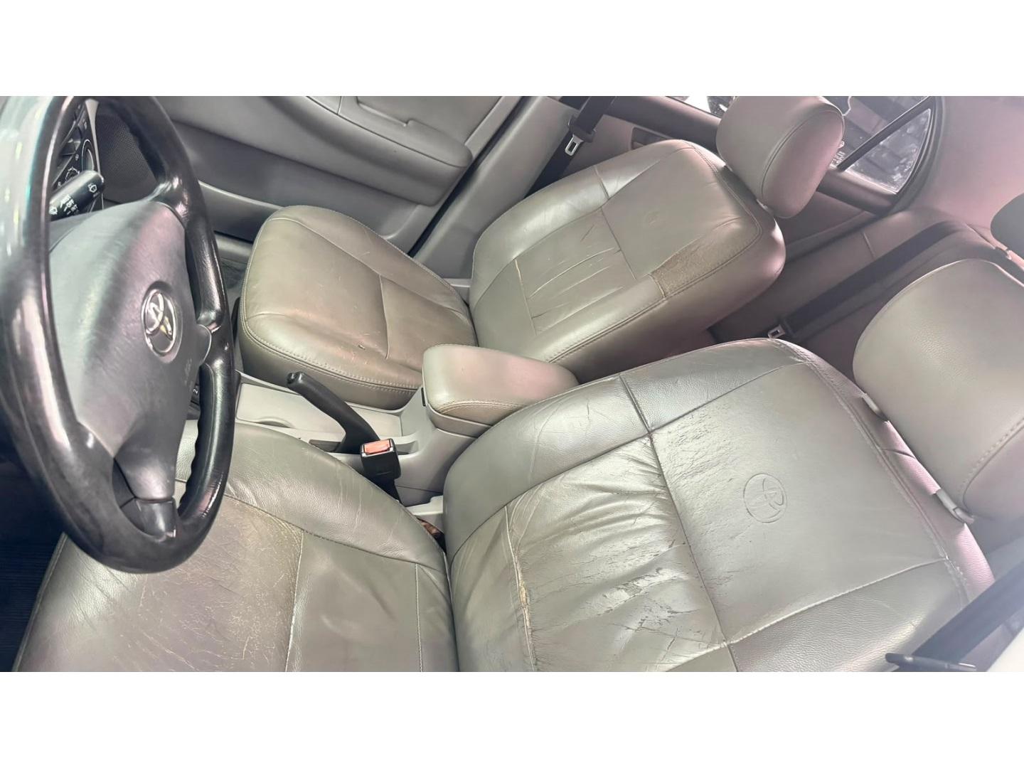 TOYOTA Corolla - Foto