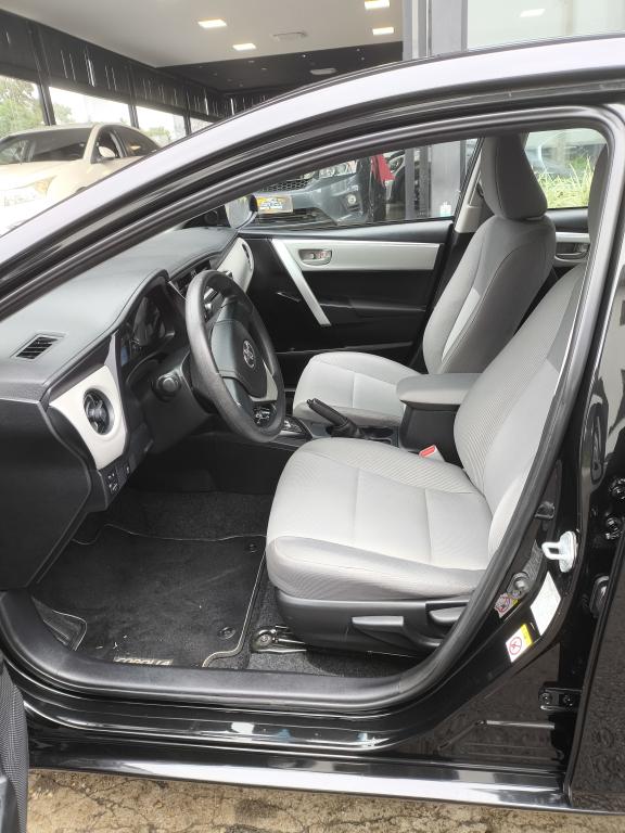 TOYOTA Corolla - Foto