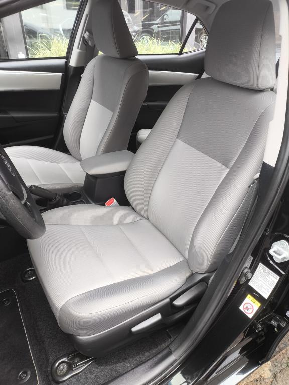 TOYOTA Corolla - Foto