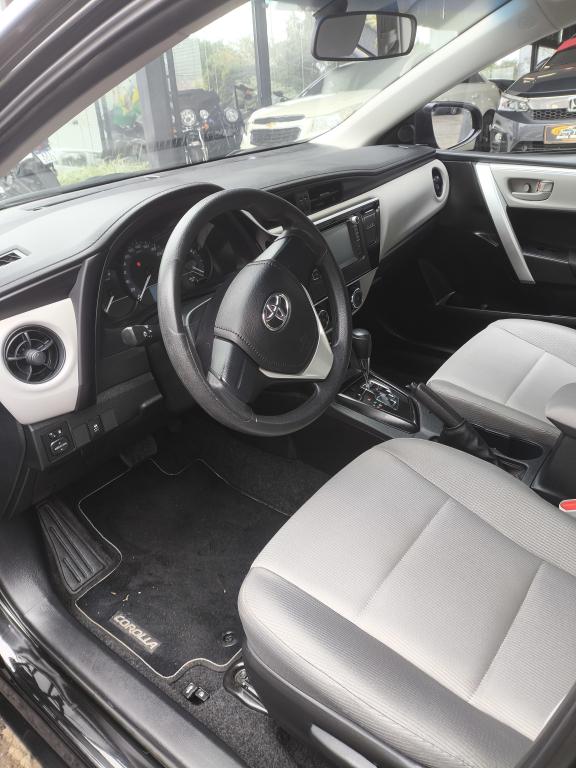 TOYOTA Corolla - Foto
