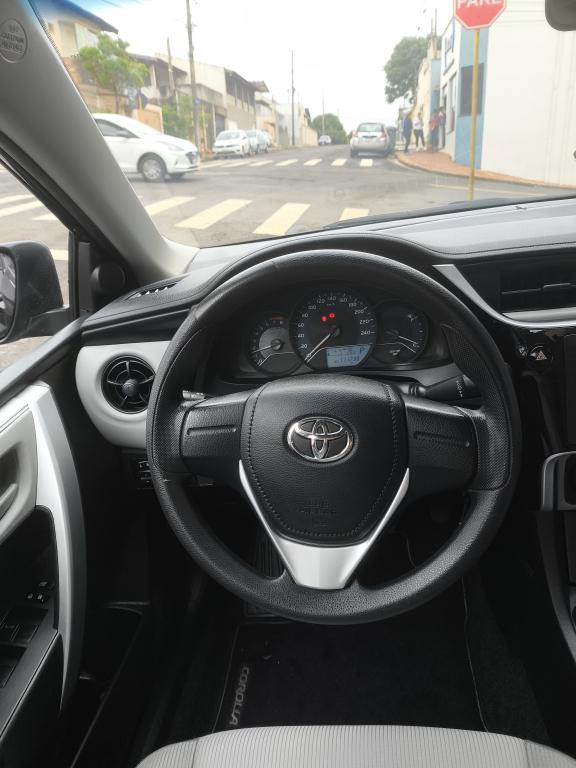 TOYOTA Corolla - Foto