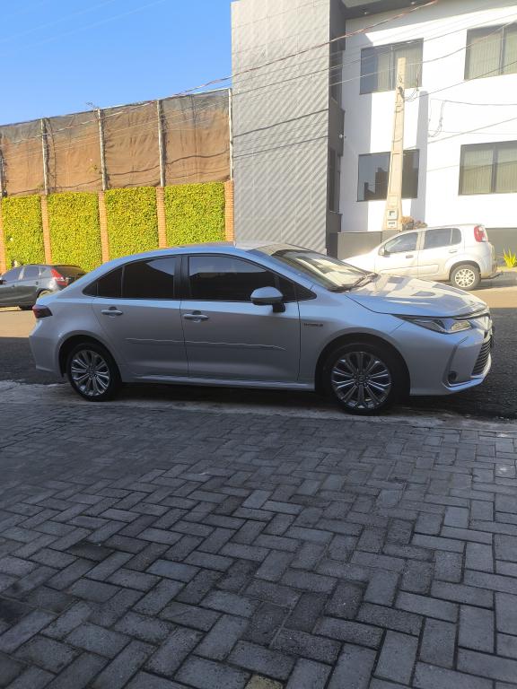 TOYOTA Corolla - Foto