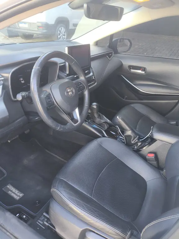 TOYOTA Corolla - Foto