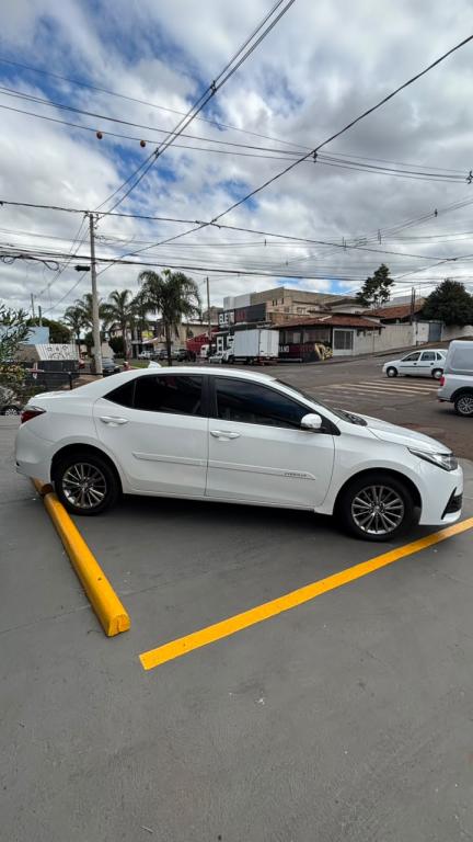 TOYOTA Corolla - Foto