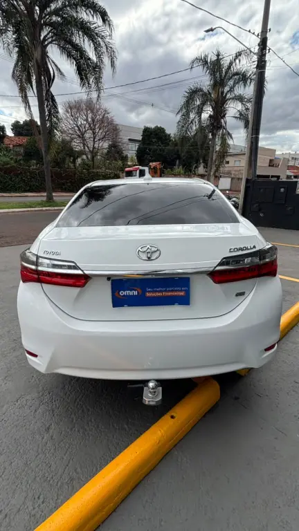TOYOTA Corolla - Foto