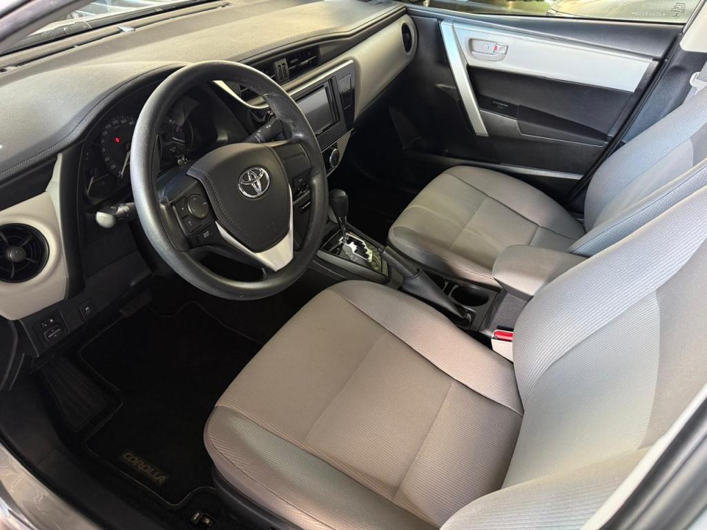 TOYOTA Corolla - Foto