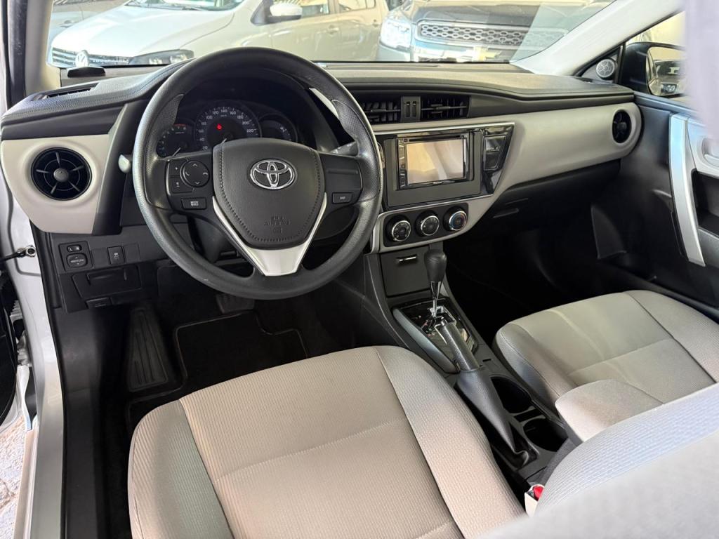TOYOTA Corolla - Foto