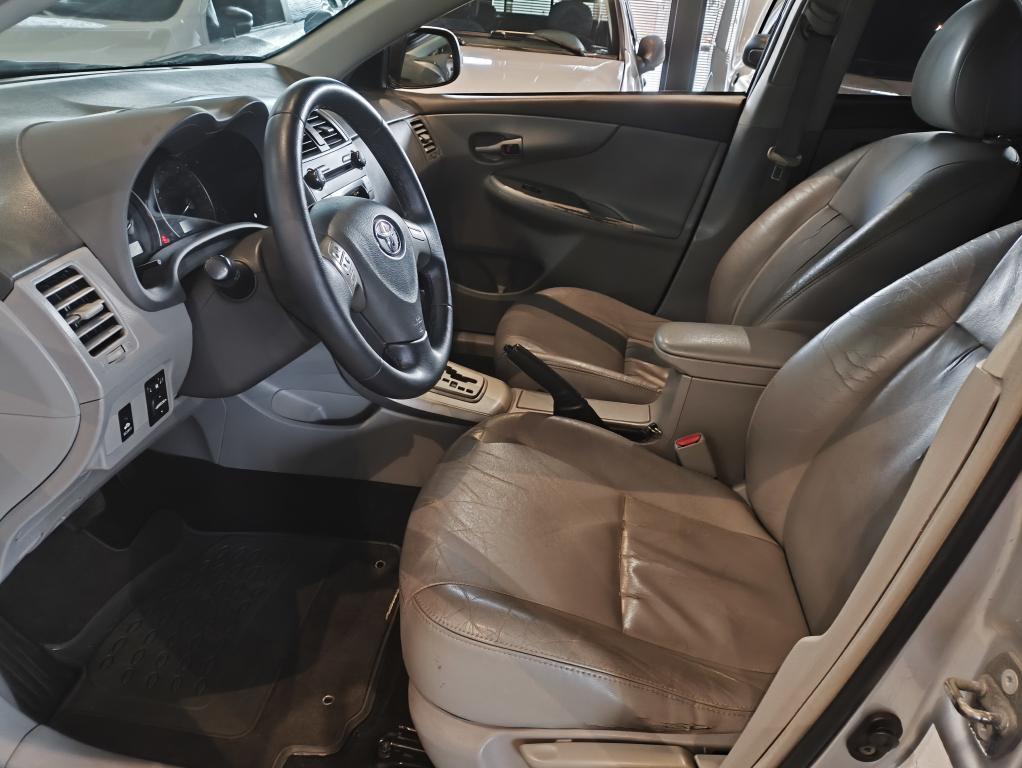 TOYOTA Corolla - Foto
