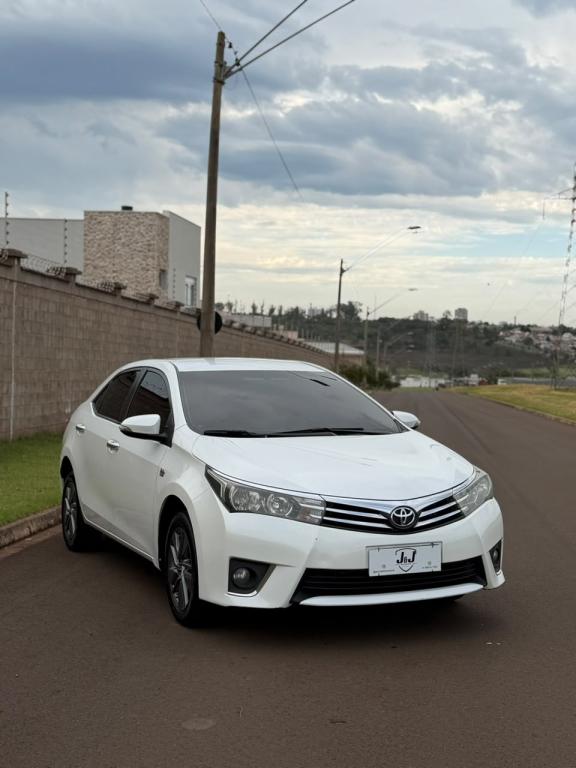 TOYOTA Corolla - Foto