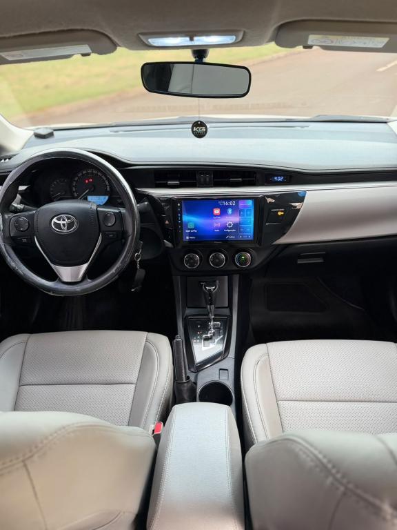TOYOTA Corolla - Foto