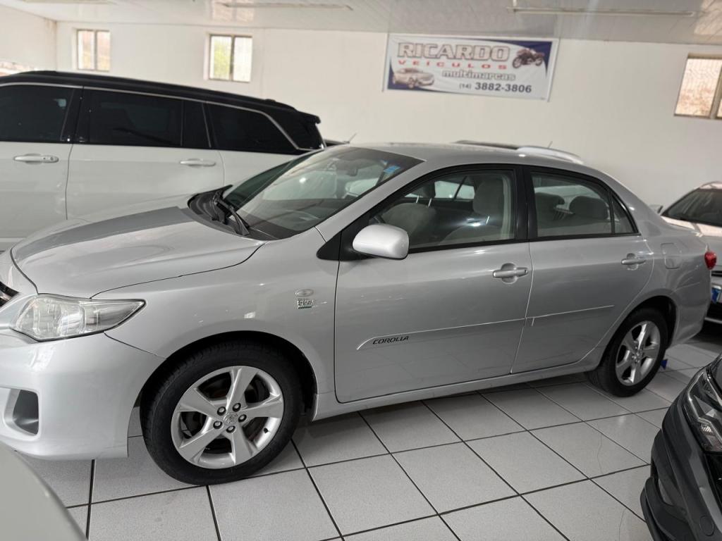 TOYOTA Corolla - Foto