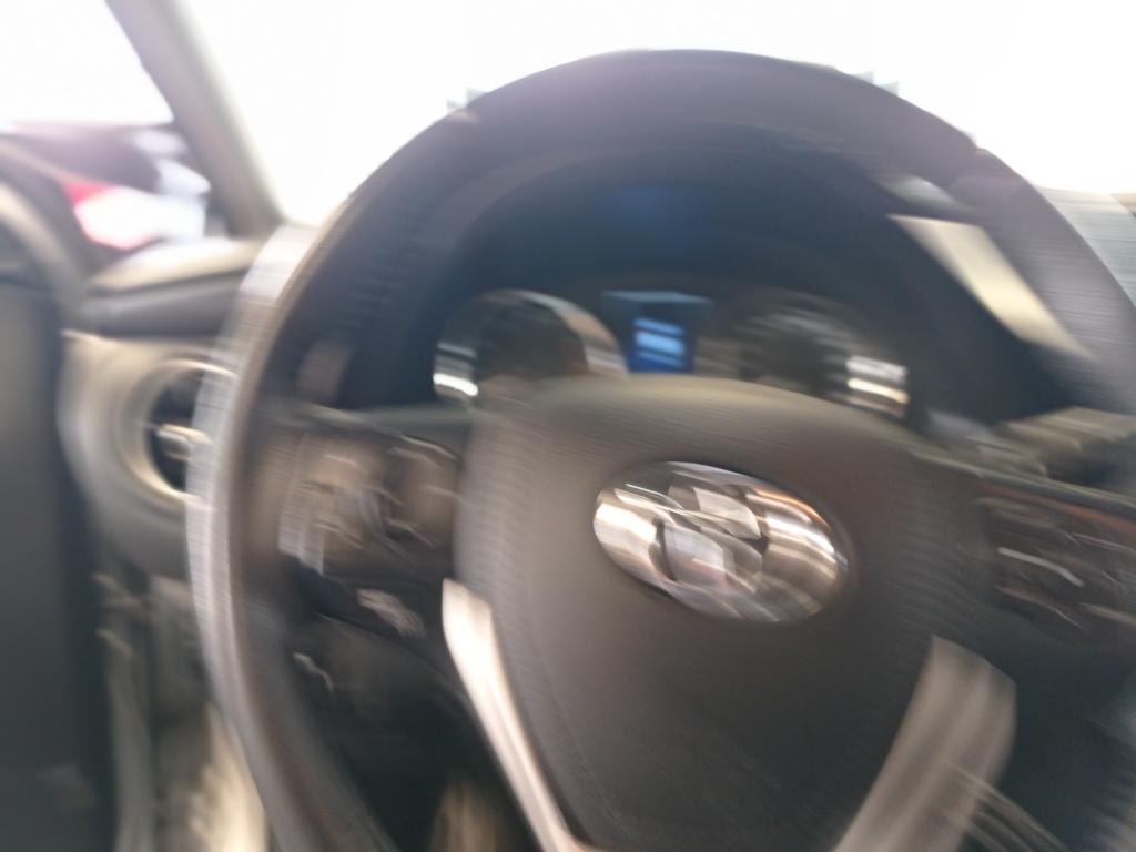 TOYOTA Corolla - Foto