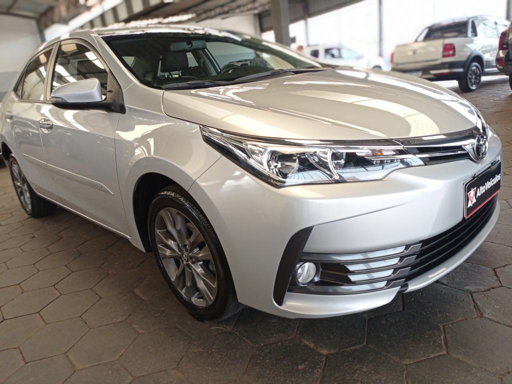 TOYOTA Corolla - Foto