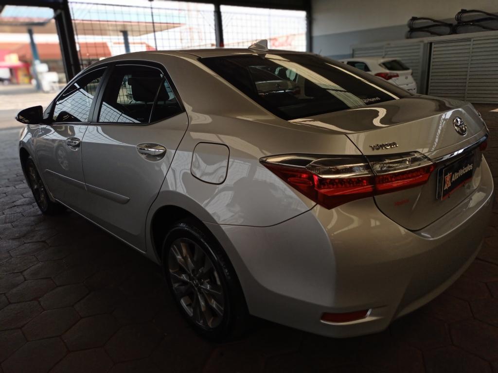 TOYOTA Corolla - Foto