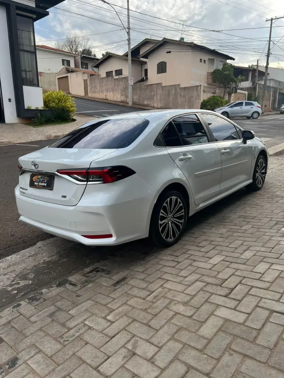 TOYOTA Corolla - Foto