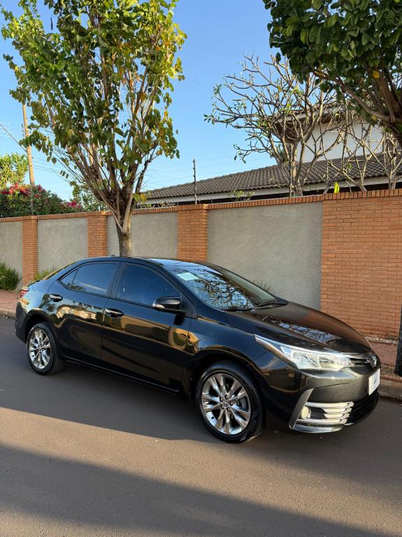 TOYOTA Corolla - Foto