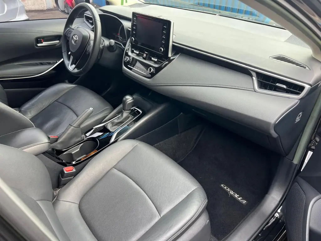 TOYOTA Corolla - Foto