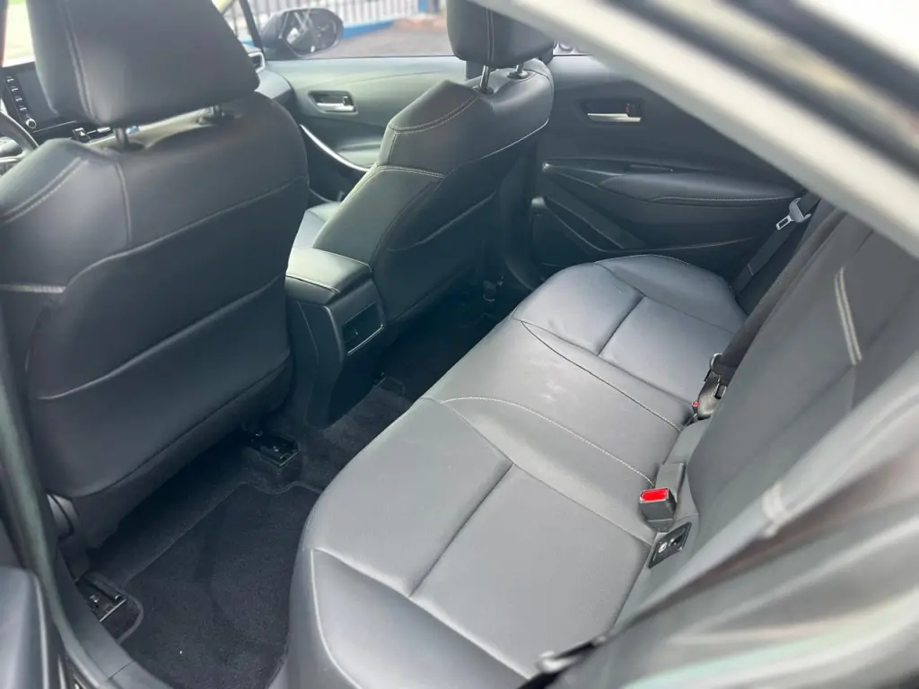 TOYOTA Corolla - Foto