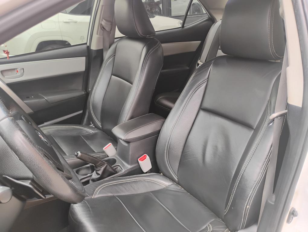 TOYOTA Corolla - Foto