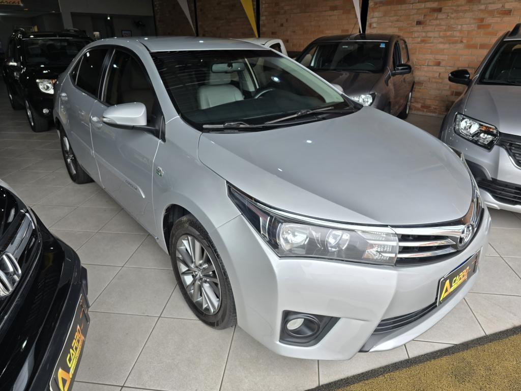 TOYOTA Corolla - Foto